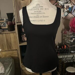 Dynamite Black Lined Stretch Tank Top - Large